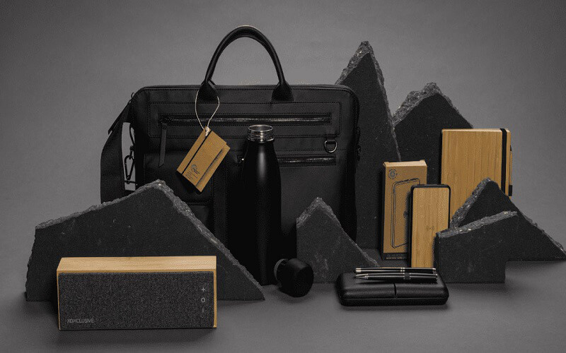 Branded corporate gifts finished with logo engraving and custom packaging